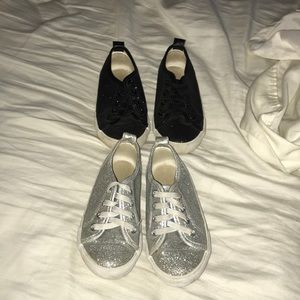 Size 8 girls sparkle slip on’s